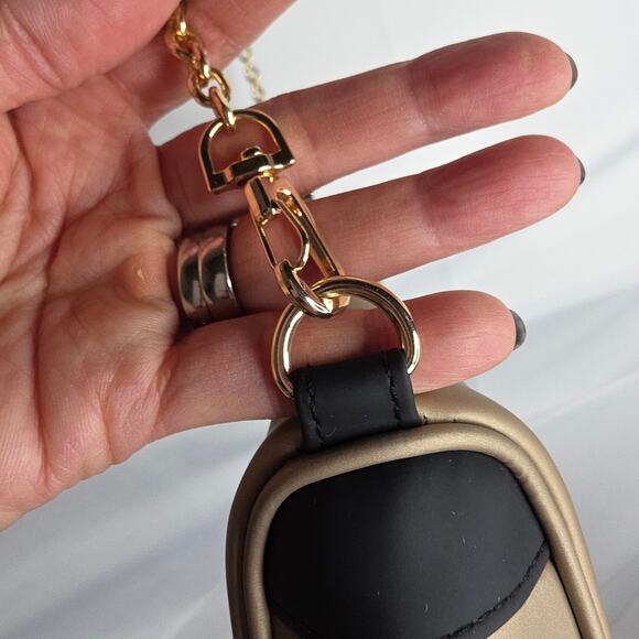 Versace Fragrance Gold Clutch Shoulder Crossbody Sm bag. Purse. Flaw! Used Once - Picture 12 of 16